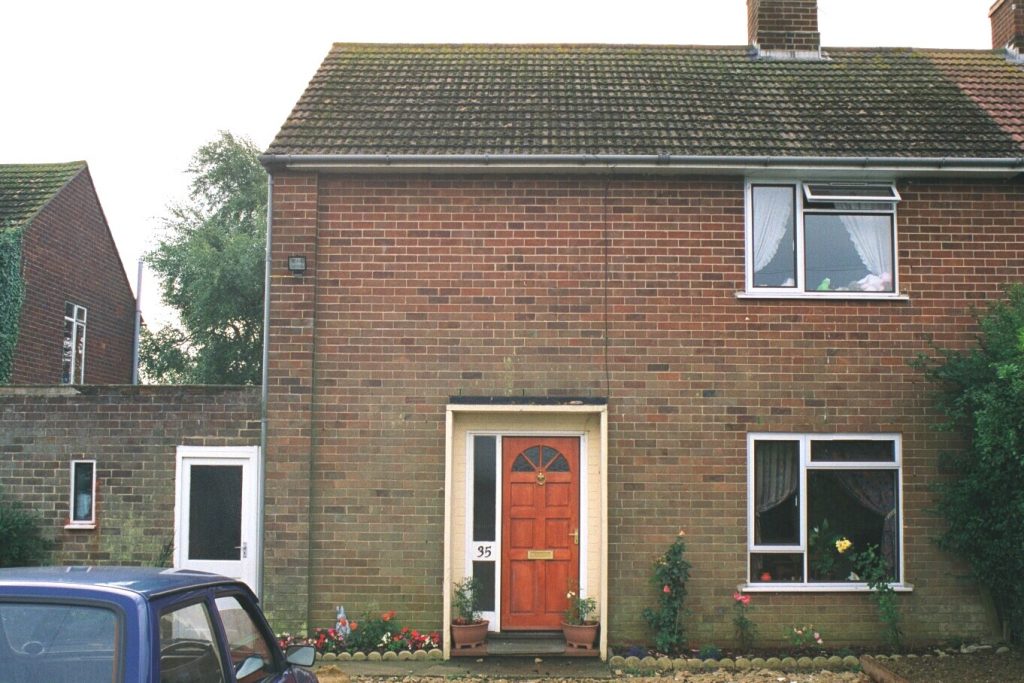 35 Holywell Cottages, Thornton Road